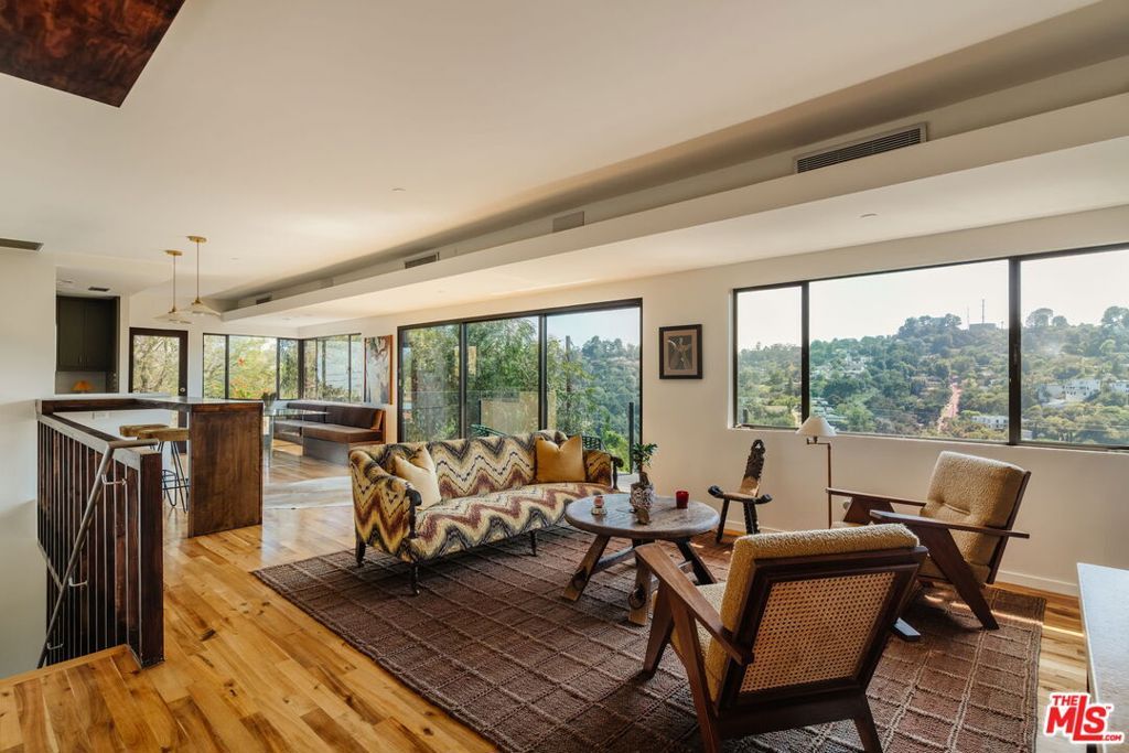Photo of 8715 Skyline Drive, Los Angeles, CA 90046 (MLS # 25587089)
