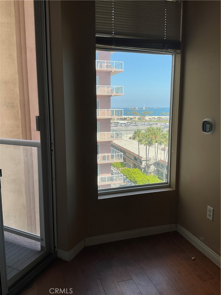388 E Ocean Boulevard 718
