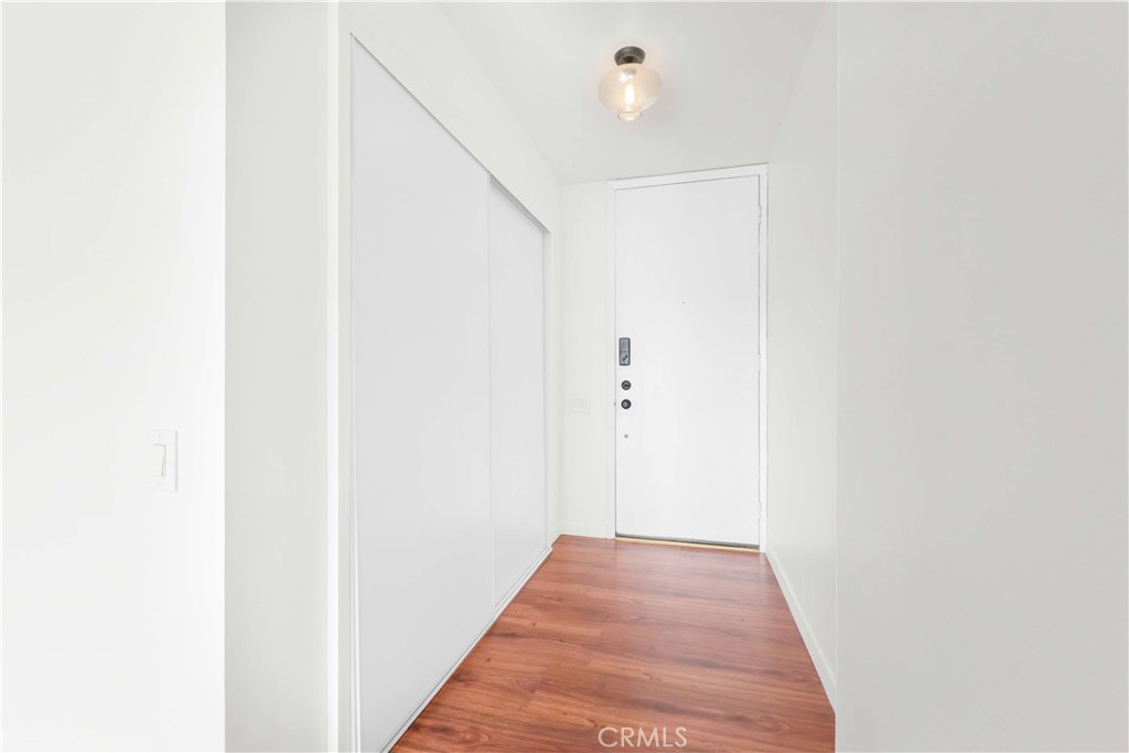 532 N Rossmore 311