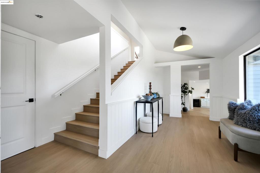 CASTLEWOOD C.C. - Residential