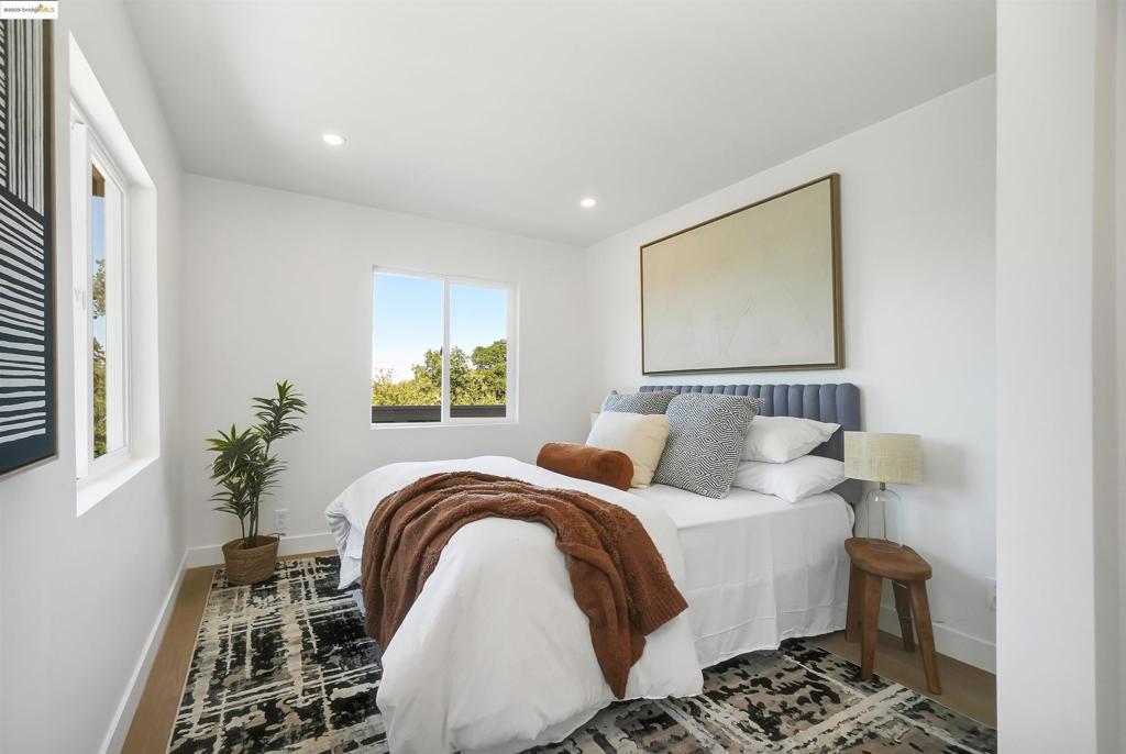 CASTLEWOOD C.C. - Residential