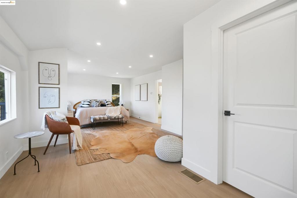 CASTLEWOOD C.C. - Residential