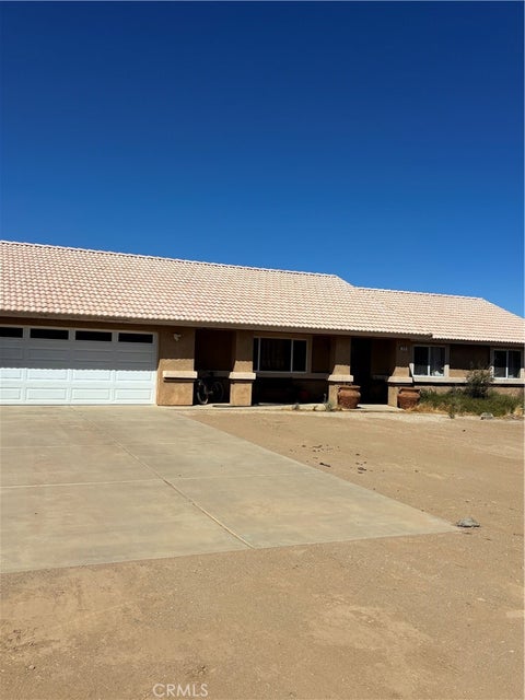 Photo of 7474 Cedar Street, Phelan, CA 92371 (MLS # CV26201733)