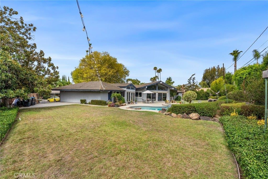 Photo of 1321 El Finito Way WAY, North Tustin, CA 92705 (MLS # PW26176668)