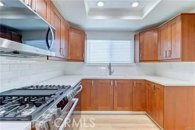 MLS: OC26220526