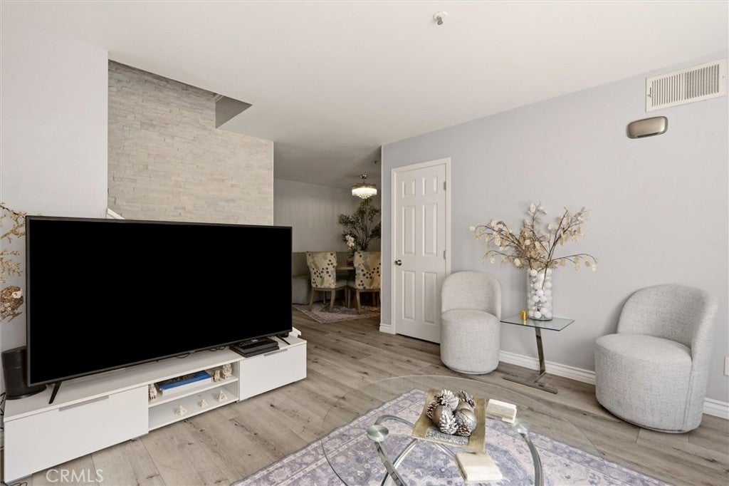 11534 Promenade Drive
