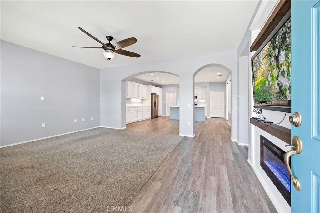 Photo of 269 Firestone Ln, Hemet, CA 92545 (MLS # SW26084119)