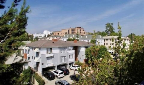 Photo of 10982 Roebling Avenue #565, Los Angeles, CA 90024 (MLS # OC25244268) Photo of 10982 Roebling Avenue #565, Los Angeles, CA 90024 (MLS # OC25244268)