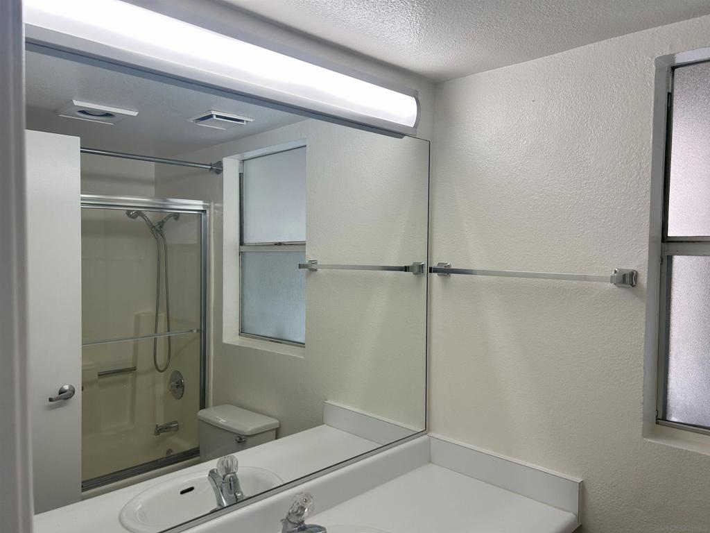 Hillcrest - Residential Lease