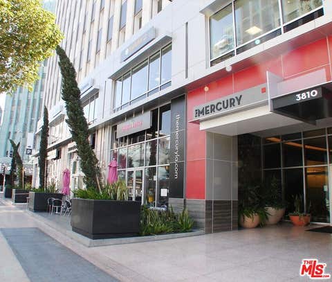 Photo of 3810 Wilshire Boulevard #410, Los Angeles, CA 90010 (MLS # 26845399)