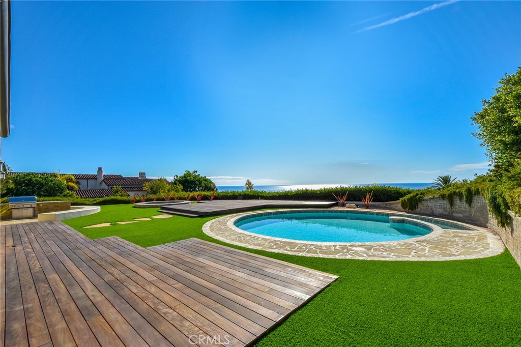 64 Archipelago Drive