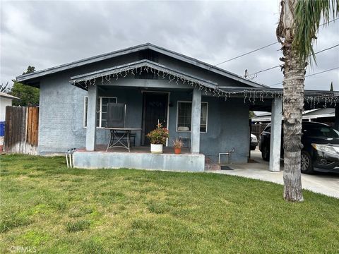 Photo of 994 Magnolia Ave, San Bernardino, CA 92411 (MLS # DW25273821)