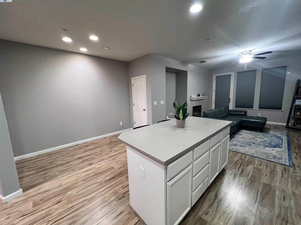 ROSE GARDEN - Residential