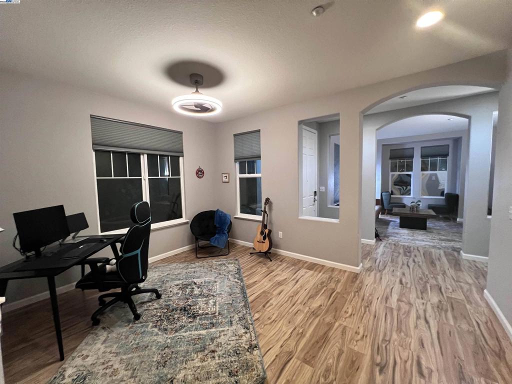 ROSE GARDEN - Residential