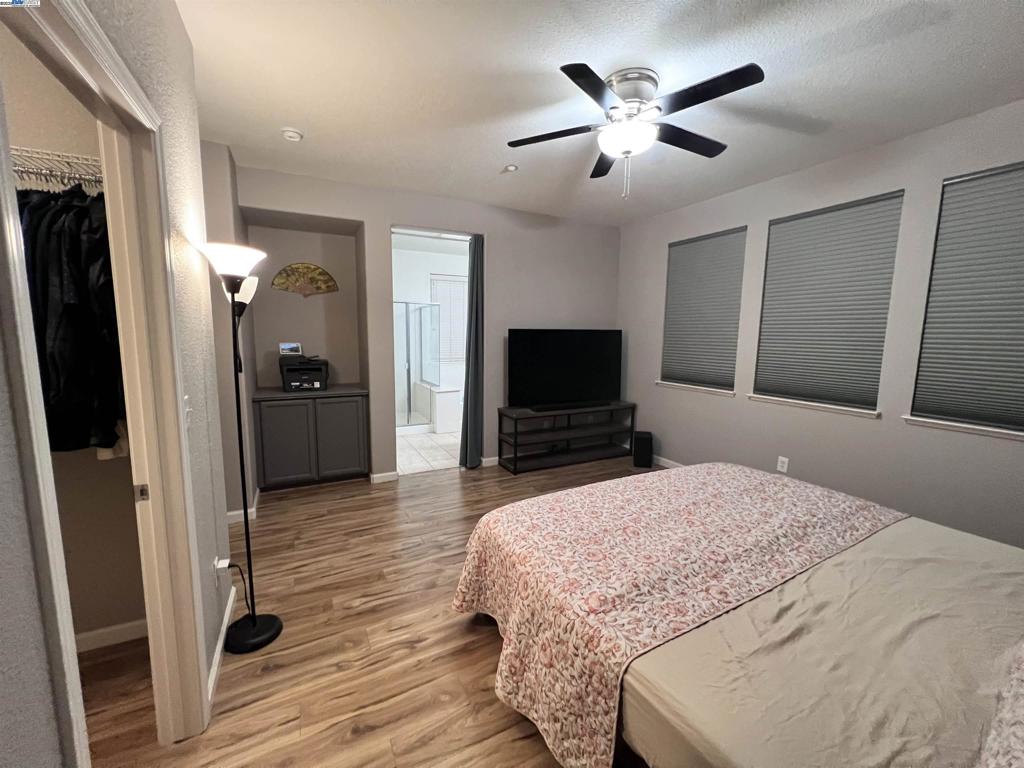 ROSE GARDEN - Residential