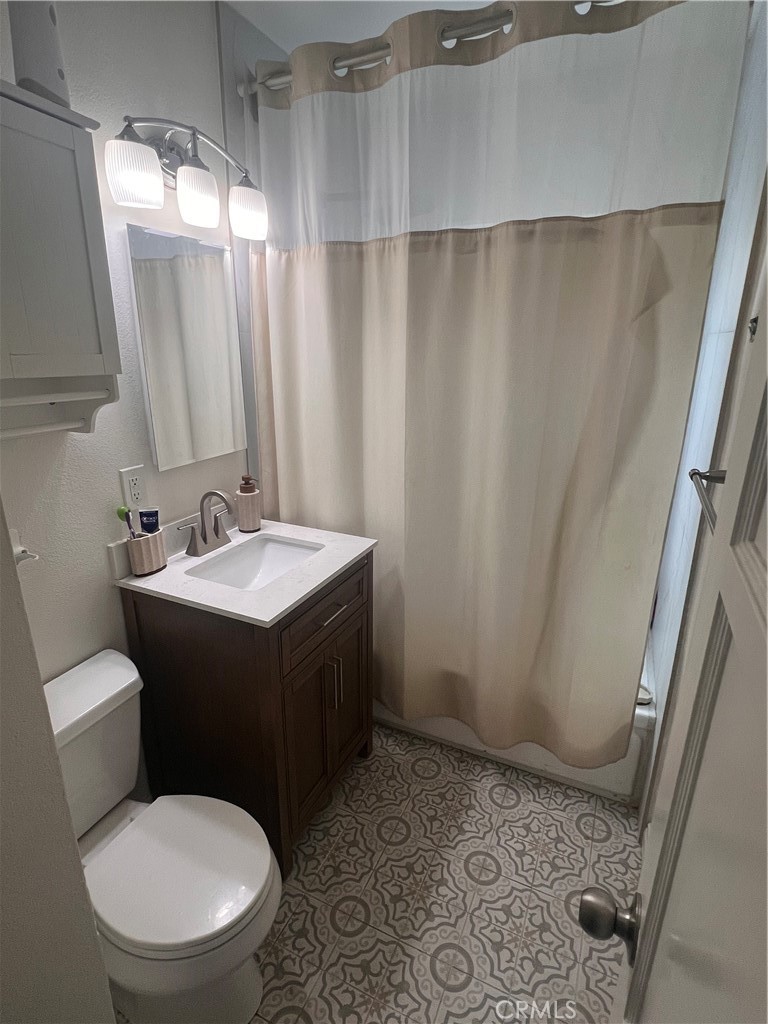 9652 Rincon