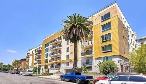 2939 Leeward 212 Los Angeles CA 90005