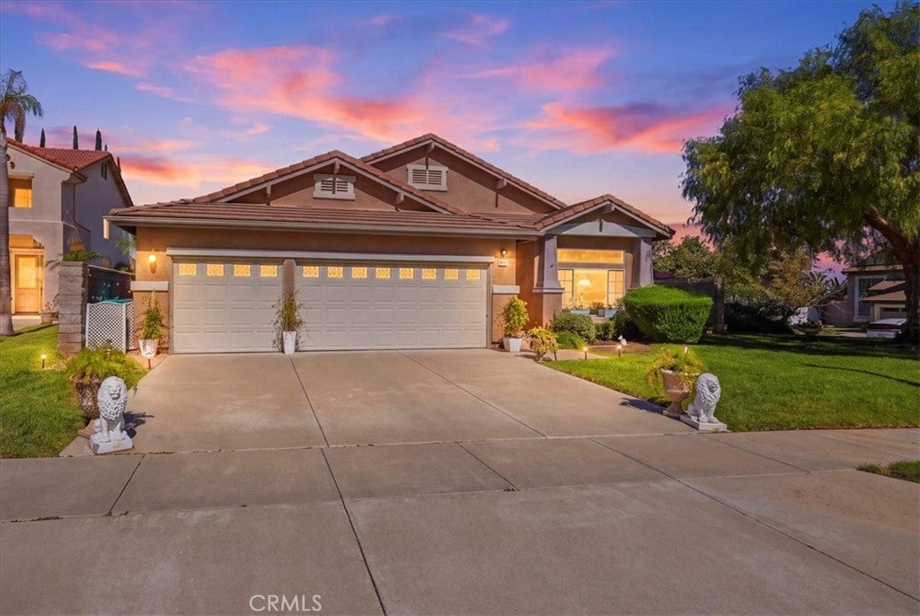 Photo of 435 Rembrandt Drive, Corona, CA 92882 (MLS # IG26217226)