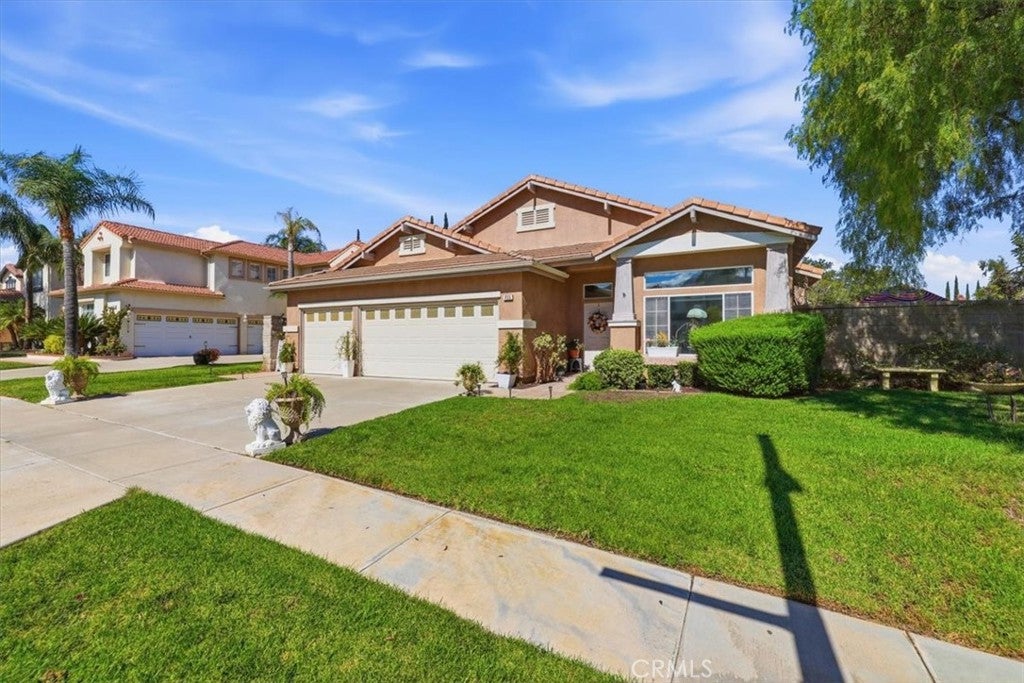 435 Rembrandt Drive