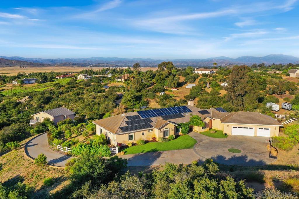 Ramona - Residential