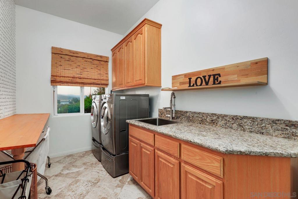 Ramona - Residential