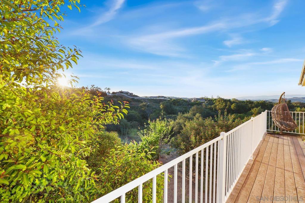 Ramona - Residential