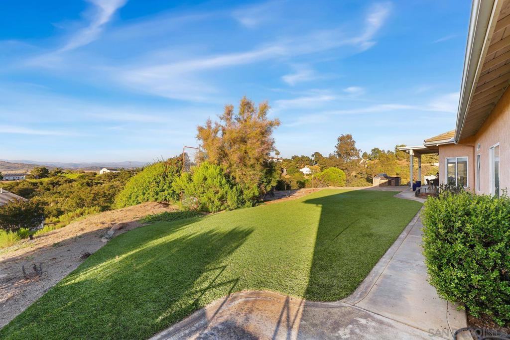 Ramona - Residential