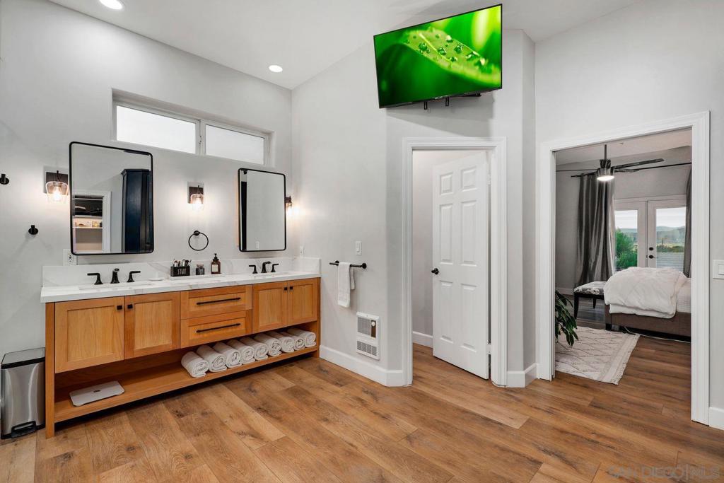 Ramona - Residential