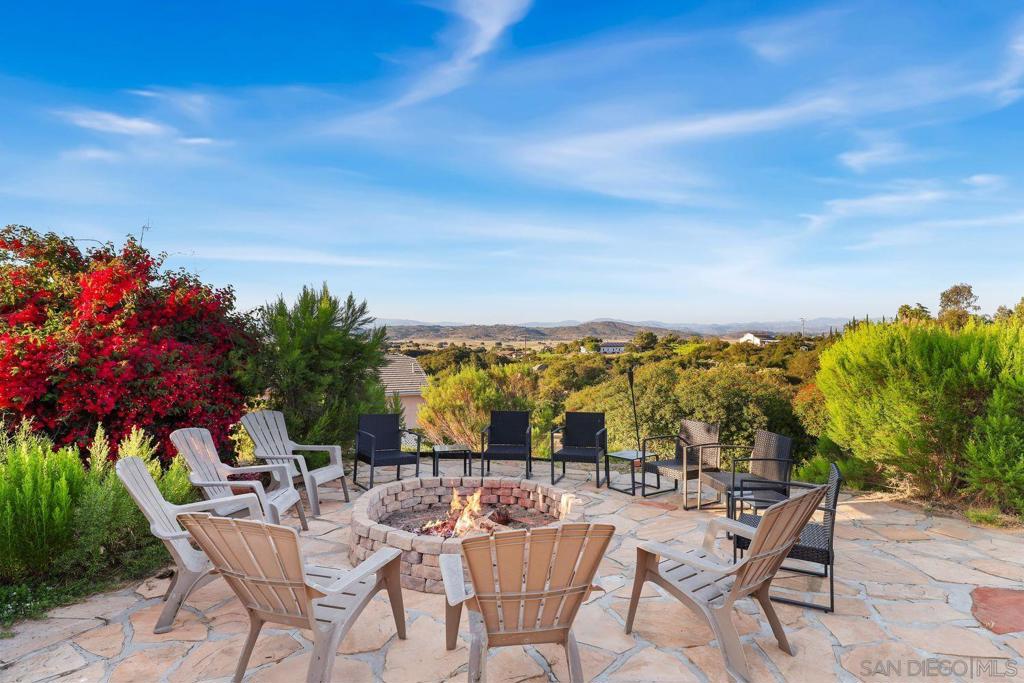 Ramona - Residential