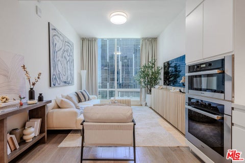 Photo of 877 Francisco Street #1903, Los Angeles, CA 90017 (MLS # 26894095)