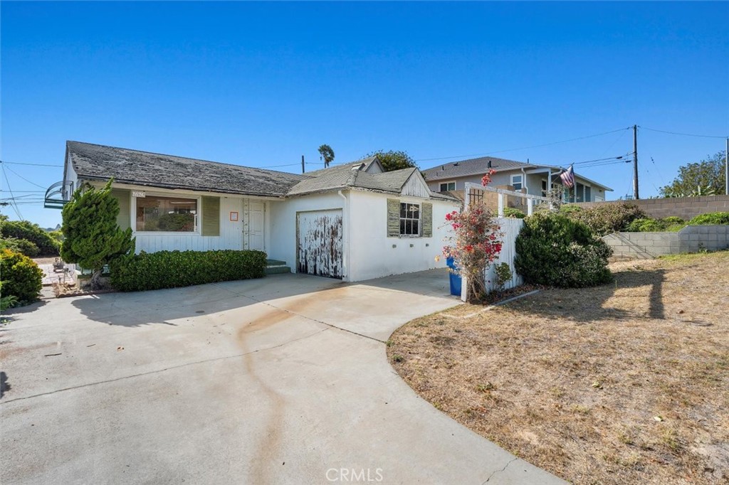 22623 Linda Drive