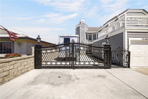 Tiny photo for 13445 Anchor Dr, Victorville, CA 92395 (MLS # IG26157381)