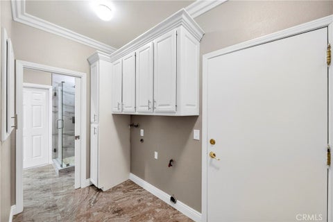 Tiny photo for 13445 Anchor Dr, Victorville, CA 92395 (MLS # IG26157381)