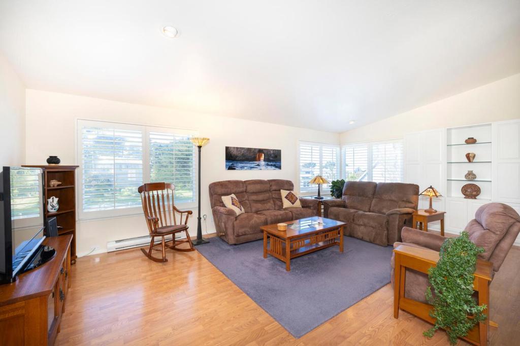 121 Bernal Avenue