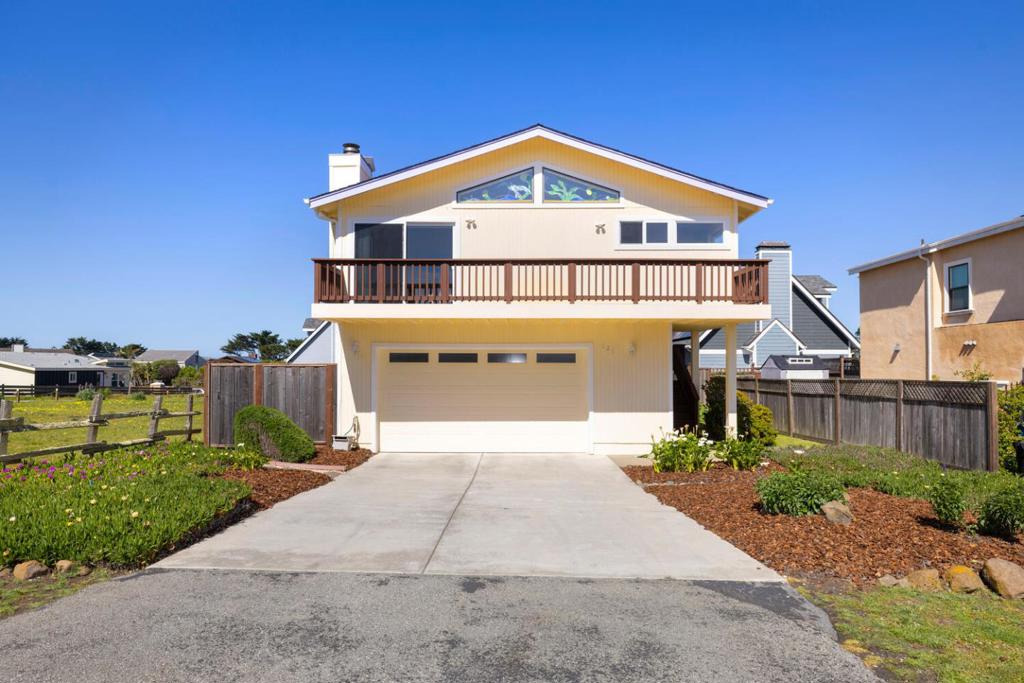 121 Bernal Avenue