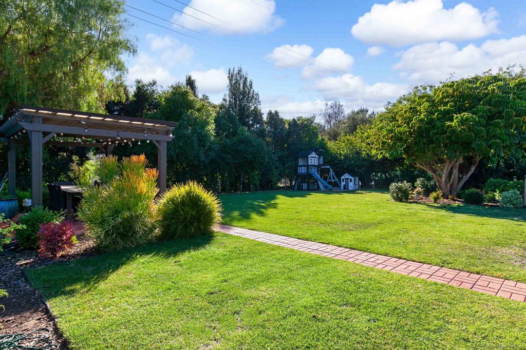 Del Cerro - Residential