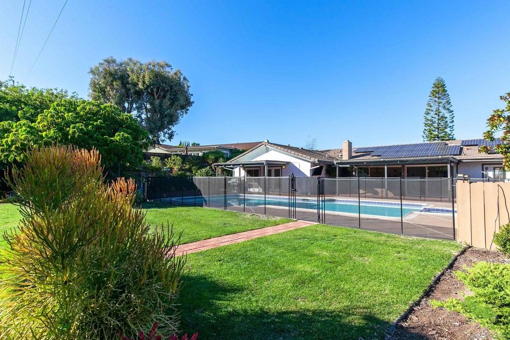 Del Cerro - Residential