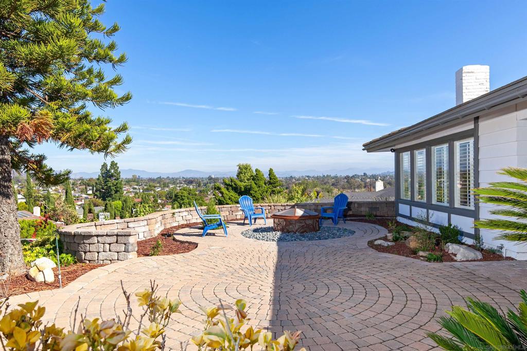 Del Cerro - Residential