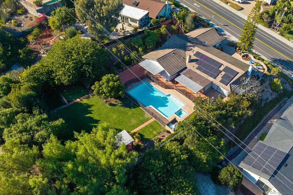 Del Cerro - Residential