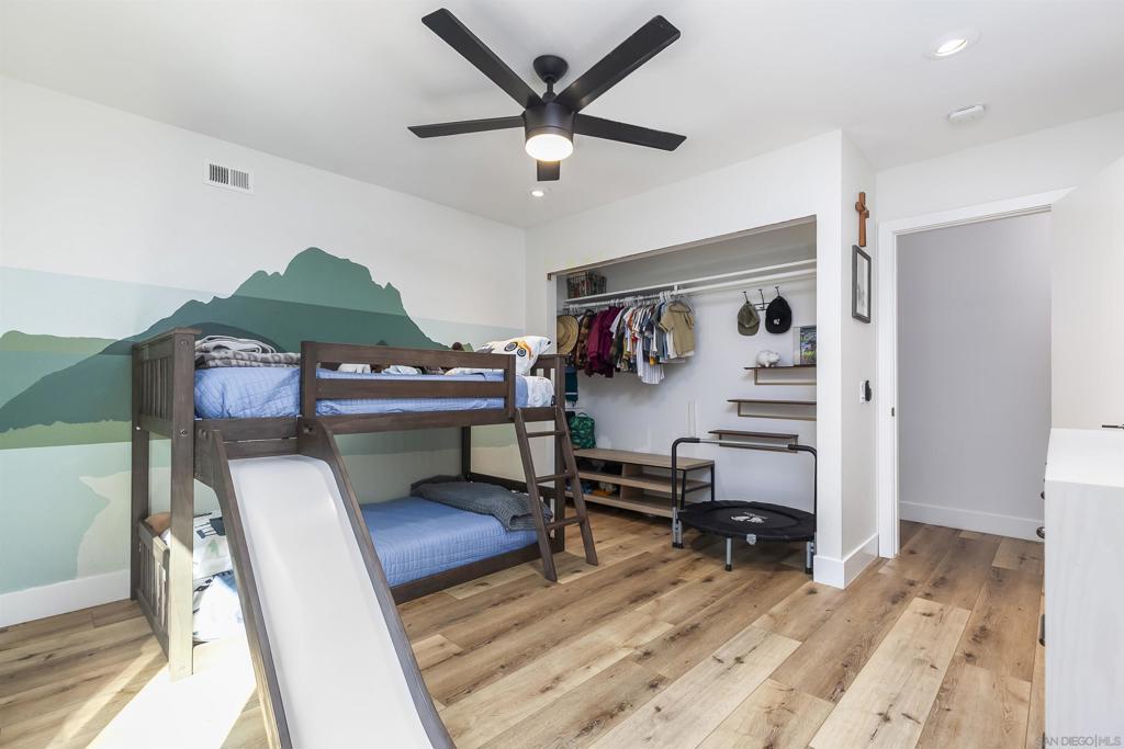 Del Cerro - Residential