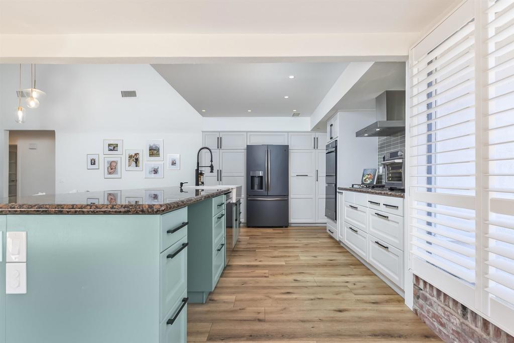 Del Cerro - Residential