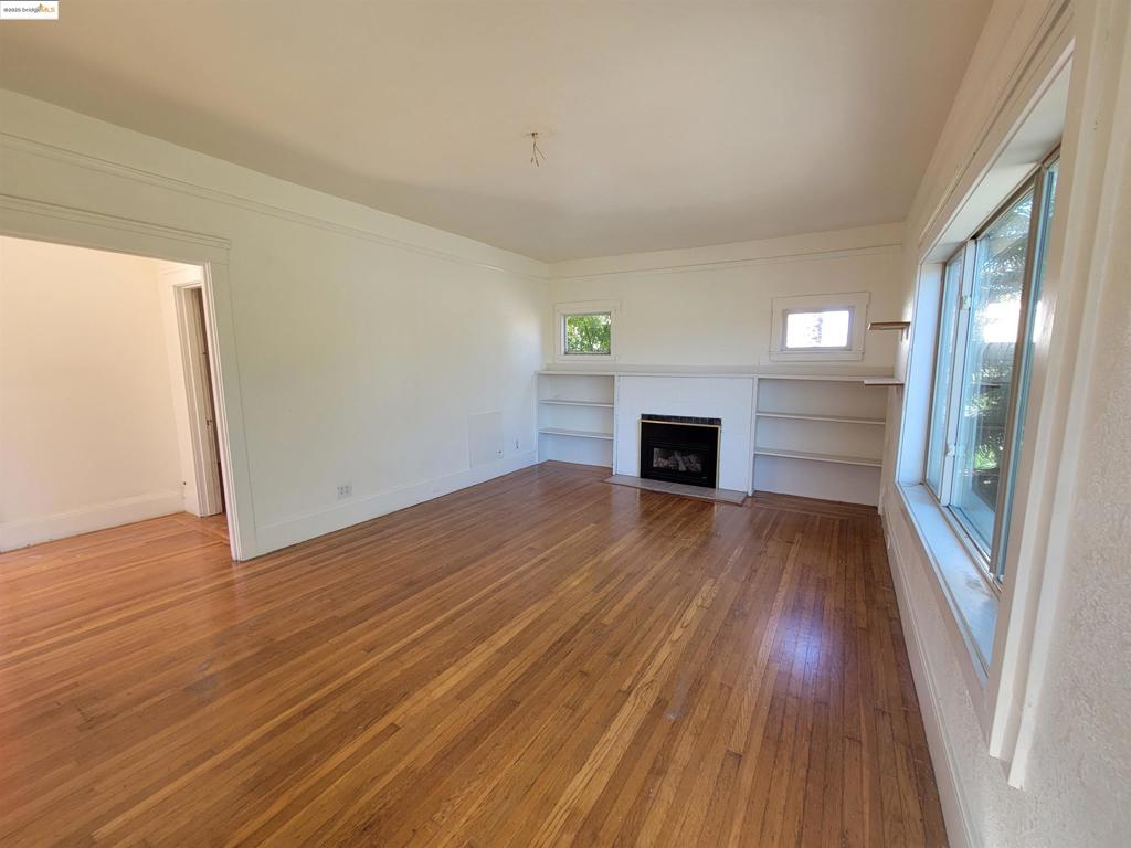 HIGHLAND TERRACE - Residential
