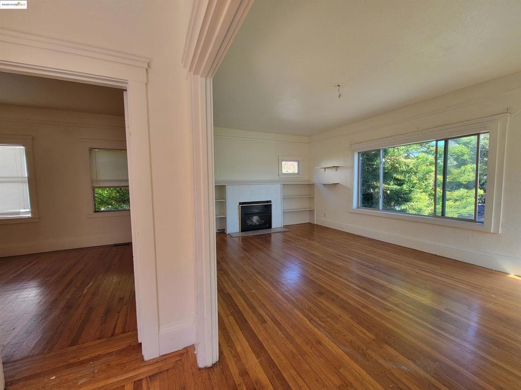HIGHLAND TERRACE - Residential