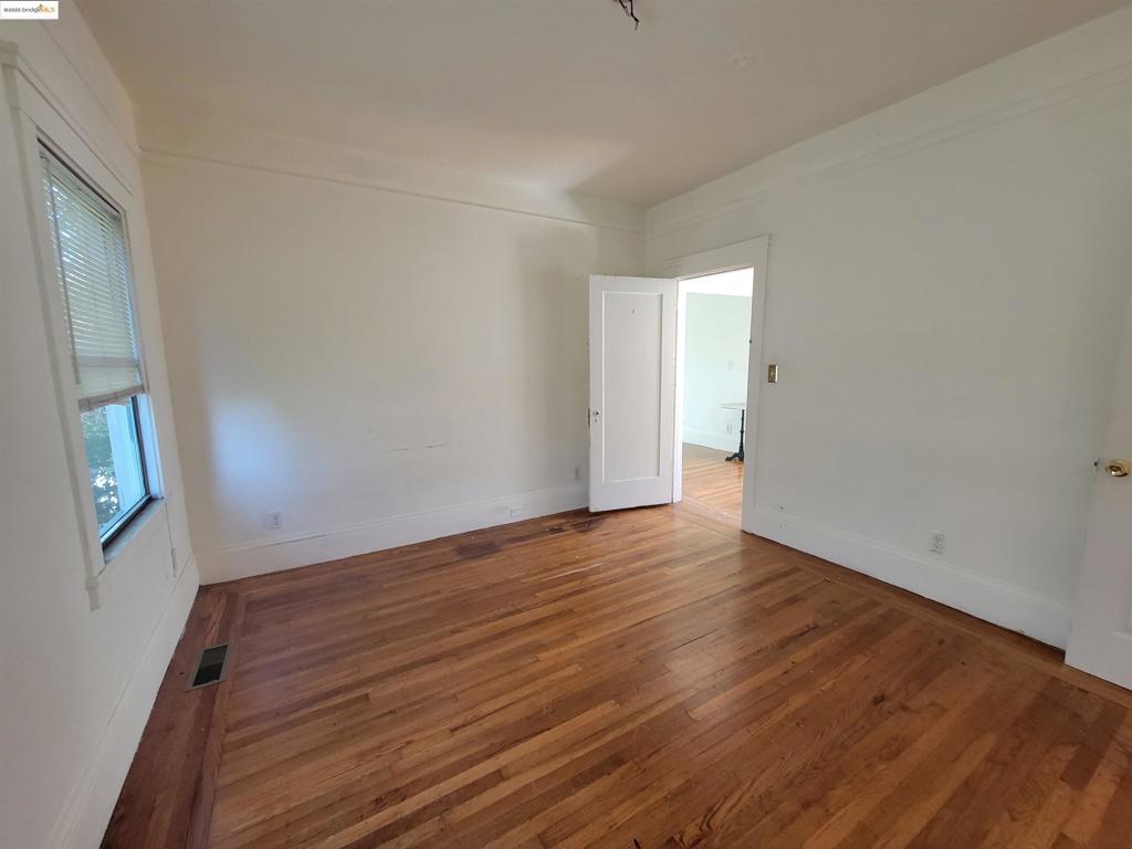 HIGHLAND TERRACE - Residential
