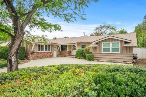 1329 N 2nd Upland CA 91786