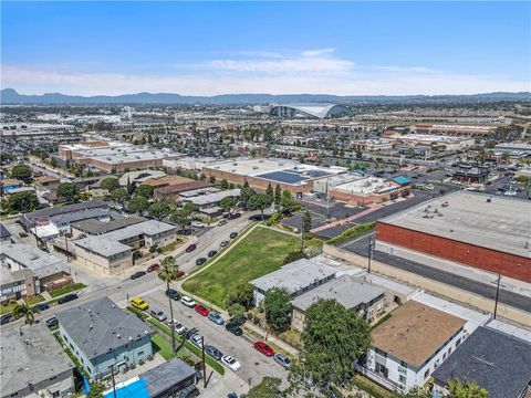 3205 Bartdon Inglewood CA 90303