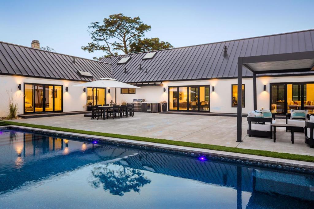 588 Craig Road
