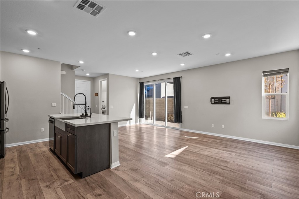 Clover (CLOV5P) - Residential Lease