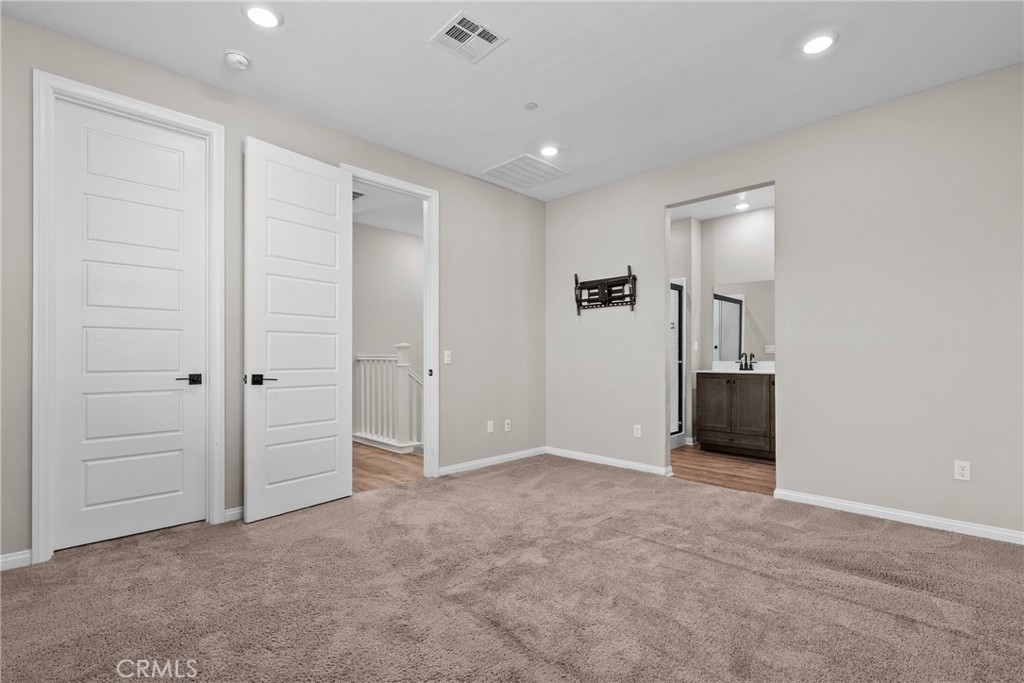Clover (CLOV5P) - Residential Lease