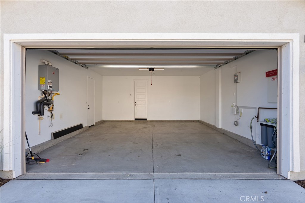 Clover (CLOV5P) - Residential Lease